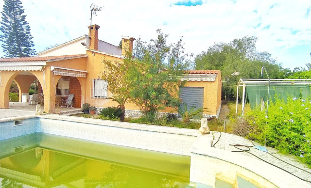Chalet - Venta - Elche pedanias - Jubalcoi-Saladas