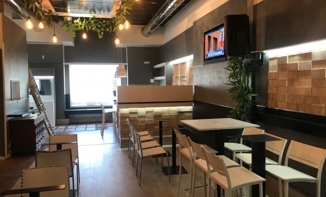 Local comercial - Alquiler a largo plazo - Elche - Campo de futbol