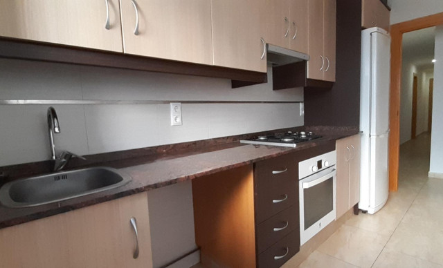 Piso - Alquiler a largo plazo - Elche - Ciudad Jardin