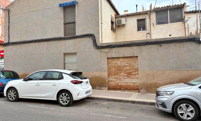 Planta baja - Sale - Elche - San Crispín