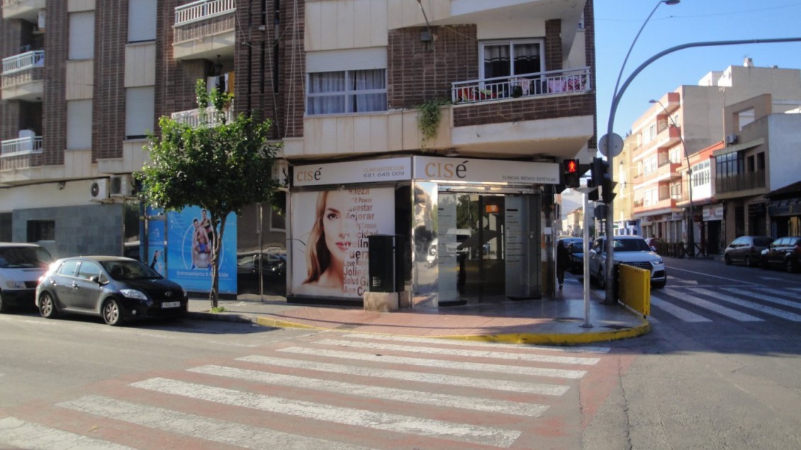 Revente - Local comercial - Almoradi - ALMORADI
