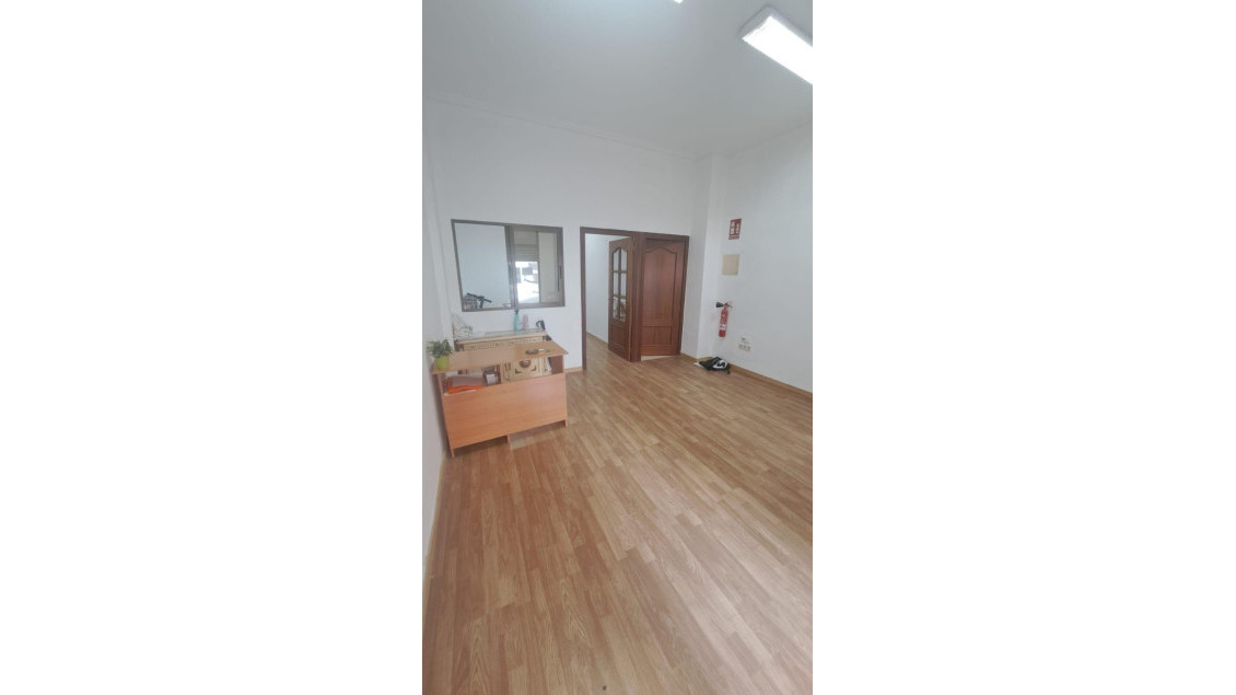 Sale - Local comercial - Elche - Centro