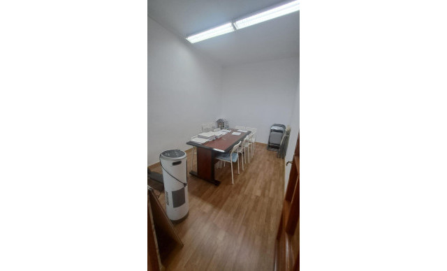 Sale - Local comercial - Elche - Centro