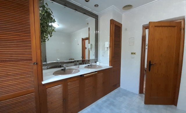 Location longue durée - Chalet - Elche - Centro