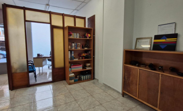 Venta - Local comercial - Elche - Corazon de Jesus