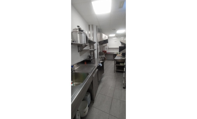 Revente - Local comercial - Torrellano - TORRELLANO