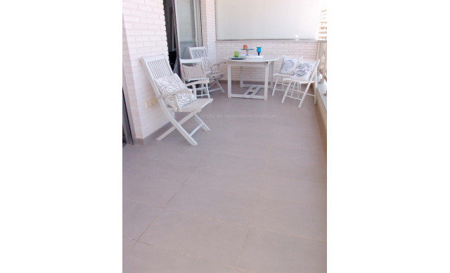Venta - Piso - Arenales del sol - Calle albacete