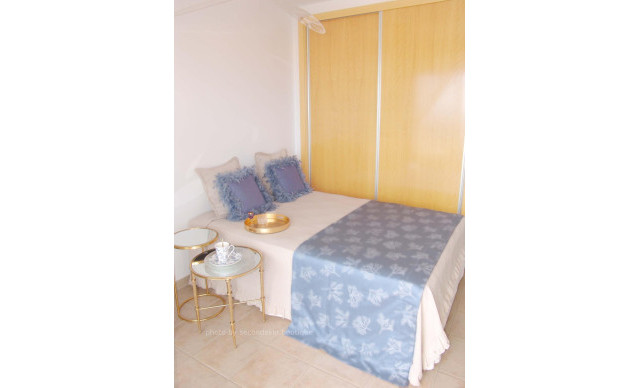 Venta - Piso - Arenales del sol - Calle albacete