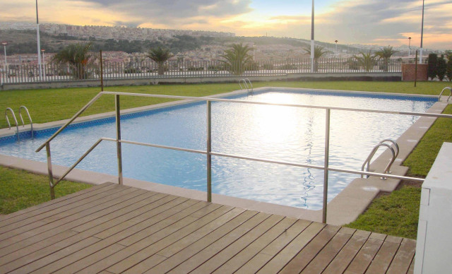 Venta - Piso - Arenales del sol - Calle albacete