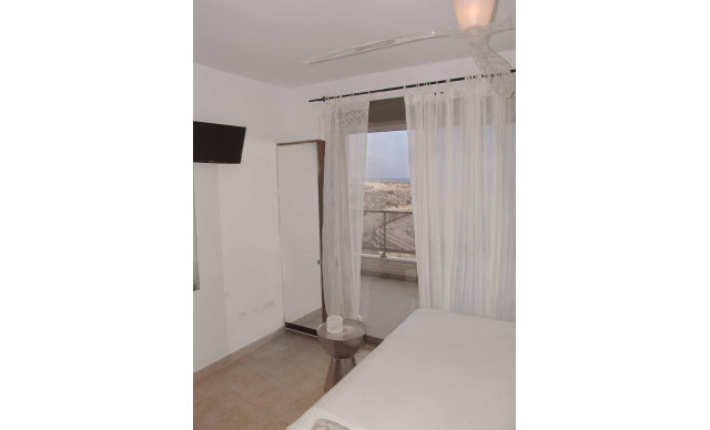 Venta - Piso - Arenales del sol - Calle albacete