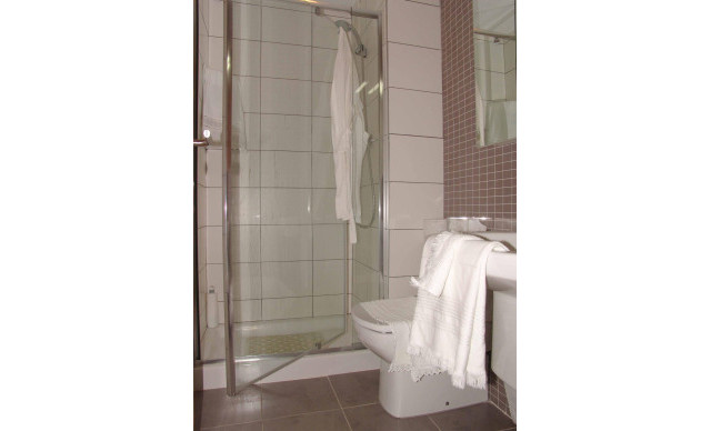 Venta - Piso - Arenales del sol - Calle albacete