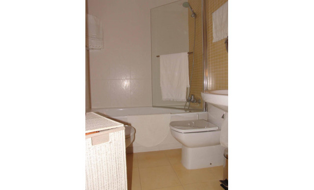Venta - Piso - Arenales del sol - Calle albacete