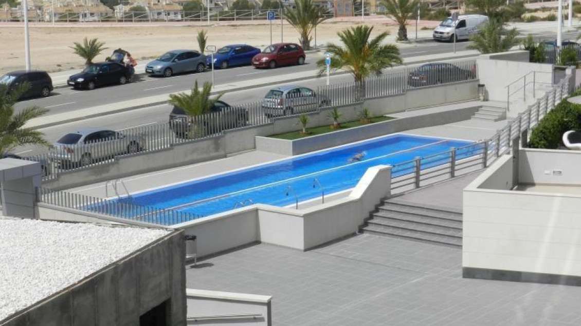 Venta - Piso - Arenales del sol - Calle albacete
