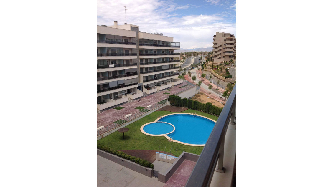 Venta - Piso - Arenales del sol - Calle albacete