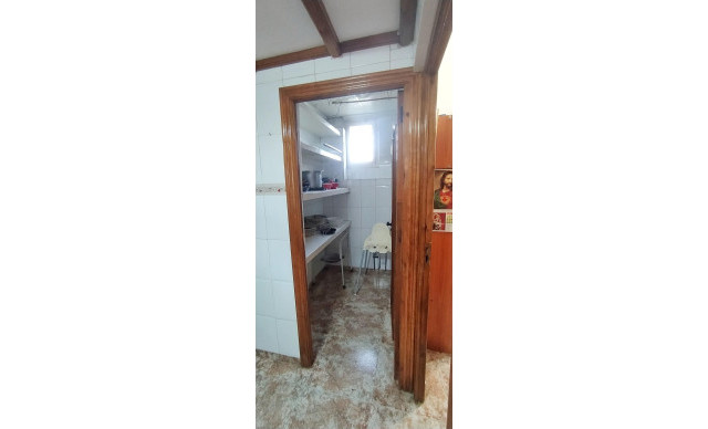 Sale - Chalet - Crevillent - CARRETERA nacional