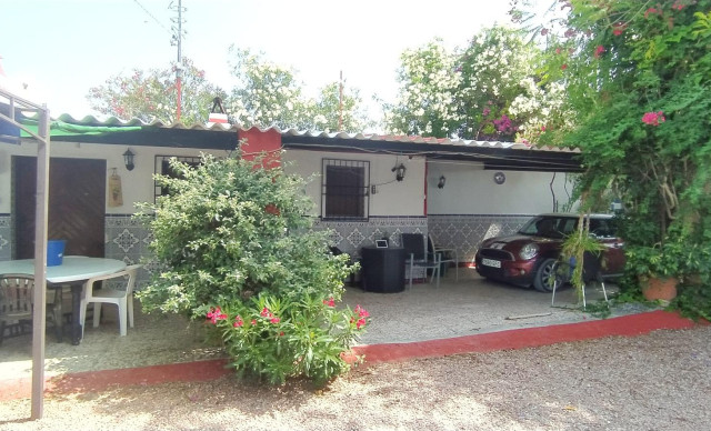 Sale - Chalet - Crevillent - CARRETERA nacional