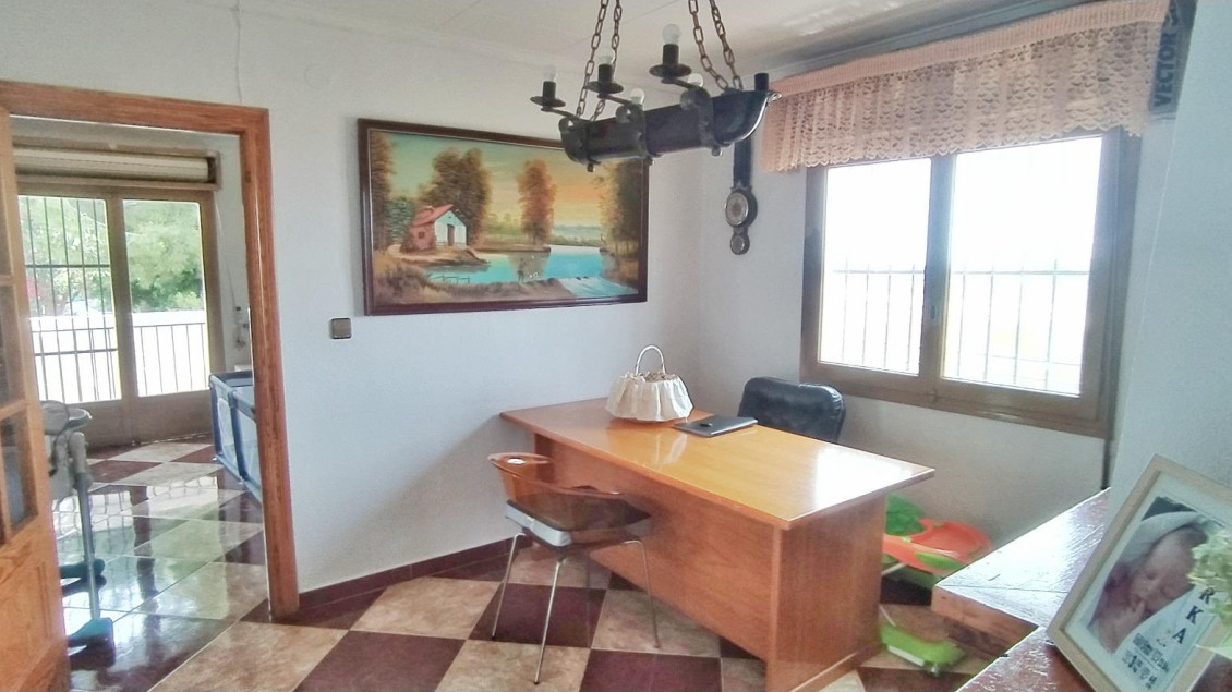 Sale - Chalet - Crevillent - CARRETERA nacional