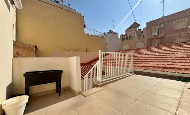 Venta - Casa Tipo Dúplex - Elche - Corazon de Jesus