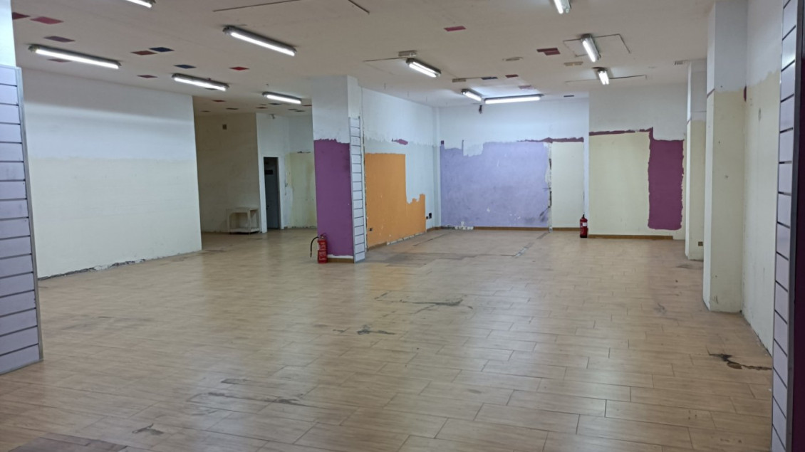 Alquiler a largo plazo - Local comercial - Elche - Corazon de Jesus