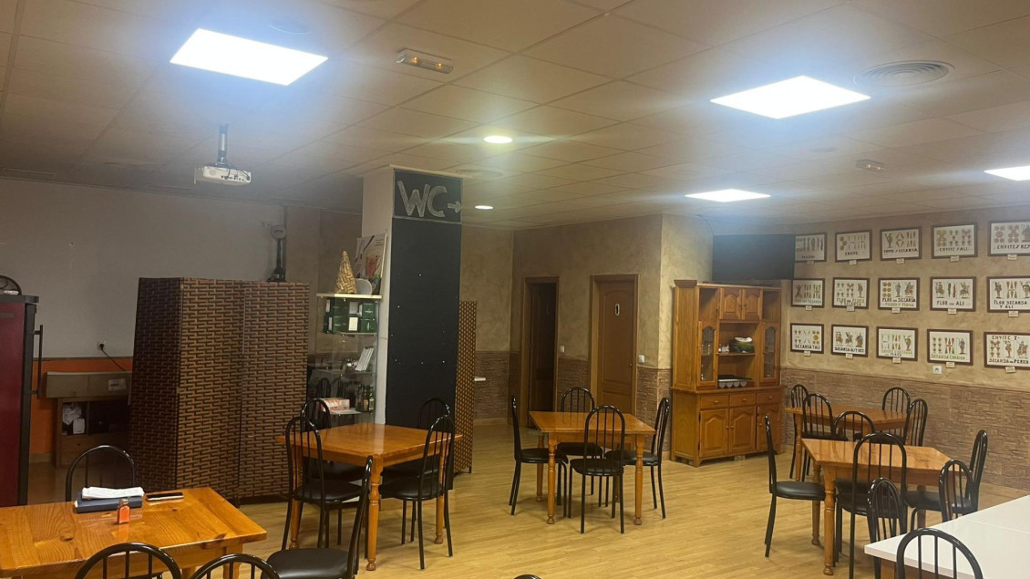 Venta - Negocio - Elche - Raval - Puertas Coloradas