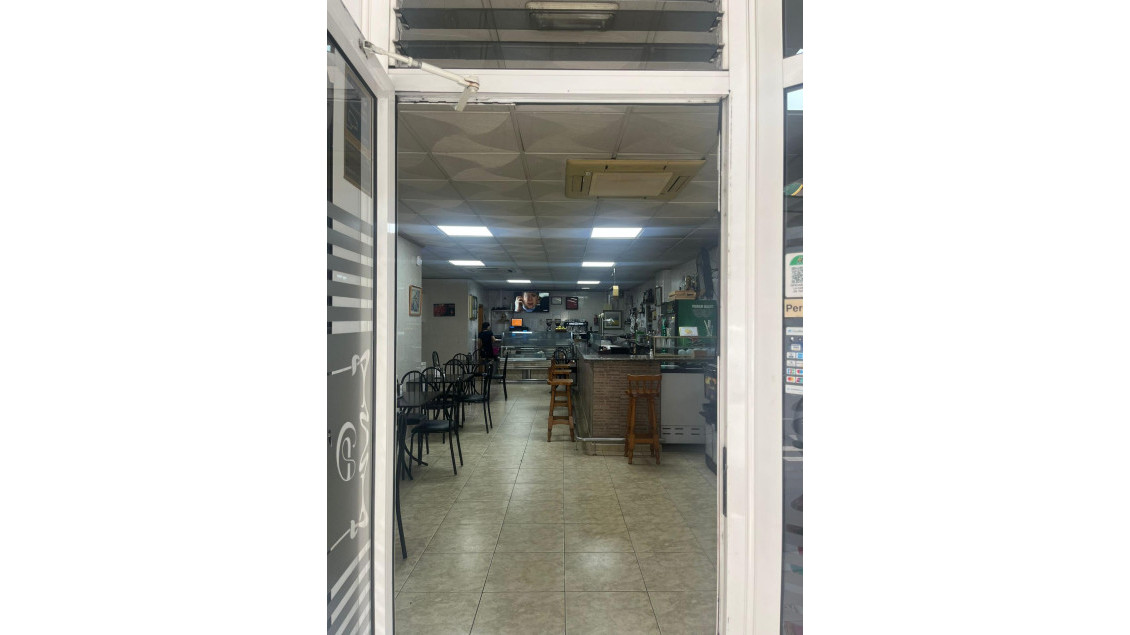 Venta - Negocio - Elche - Raval - Puertas Coloradas