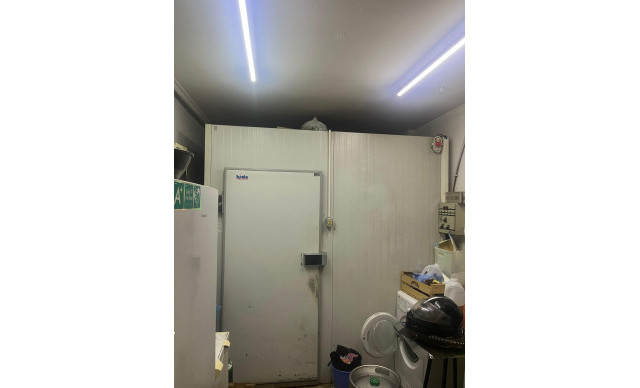 Venta - Negocio - Elche - Raval - Puertas Coloradas