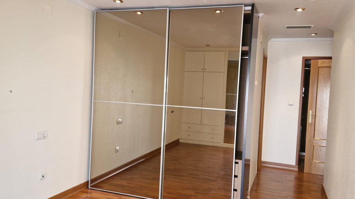 Alquiler a largo plazo - Piso - Elche - Raval - Puertas Coloradas