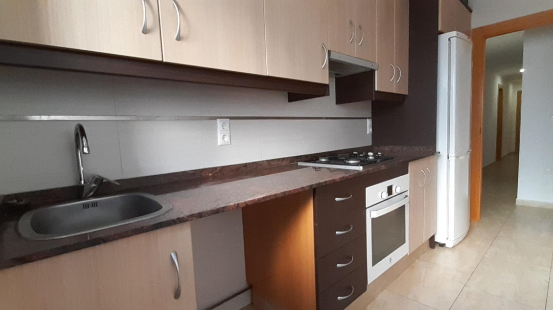 Alquiler a largo plazo - Piso - Elche - Ciudad Jardin
