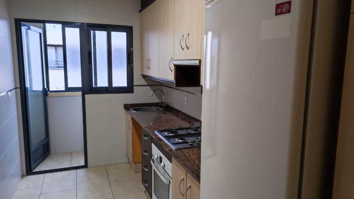 Alquiler a largo plazo - Piso - Elche - Ciudad Jardin