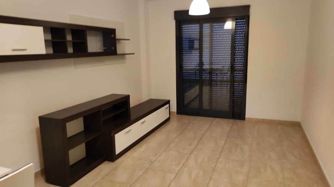 Alquiler a largo plazo - Piso - Elche - Ciudad Jardin