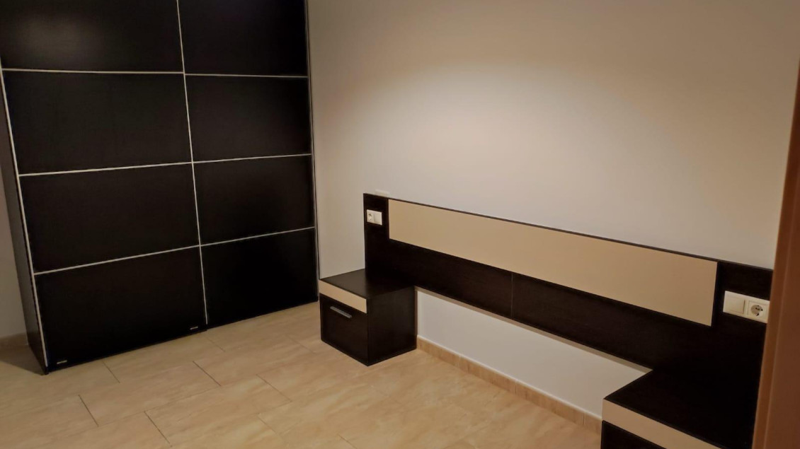 Alquiler a largo plazo - Piso - Elche - Ciudad Jardin