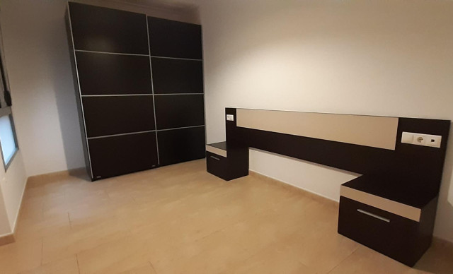 Alquiler a largo plazo - Piso - Elche - Ciudad Jardin