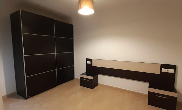 Alquiler a largo plazo - Piso - Elche - Ciudad Jardin