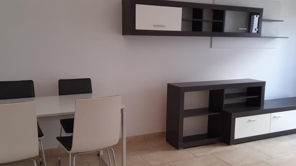 Alquiler a largo plazo - Piso - Elche - Ciudad Jardin