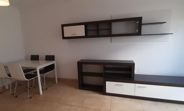 Alquiler a largo plazo - Piso - Elche - Ciudad Jardin