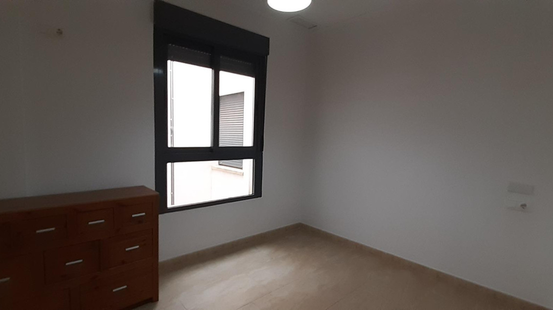 Alquiler a largo plazo - Piso - Elche - Ciudad Jardin