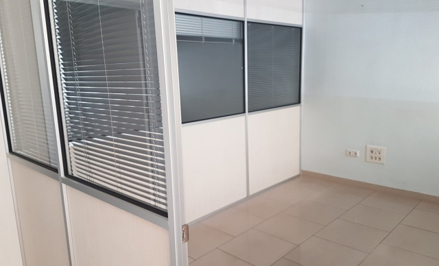 Venta - Local comercial - Elche - Sector Quinto
