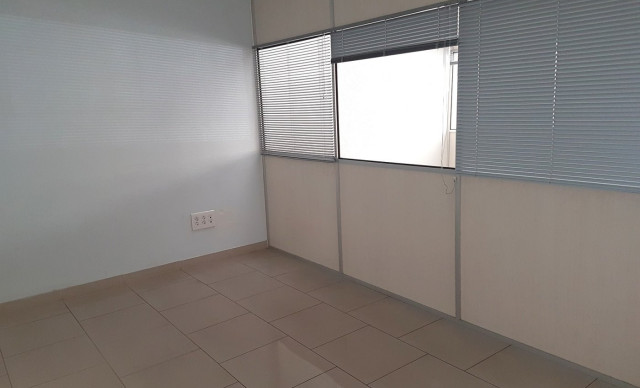 Venta - Local comercial - Elche - Sector Quinto