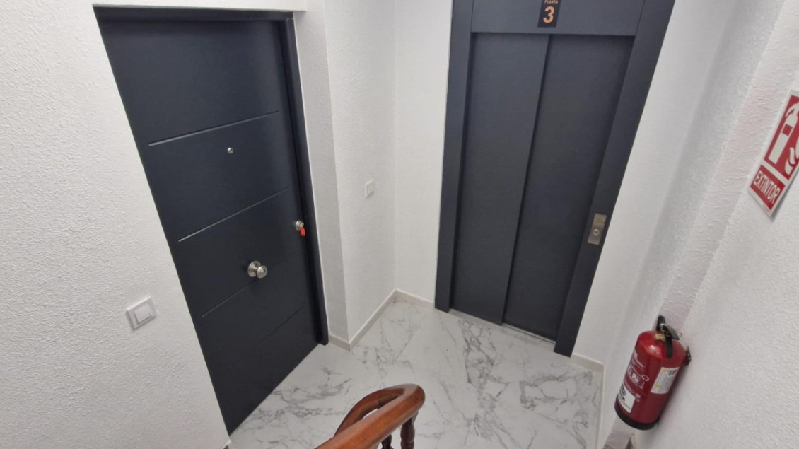 Alquiler a largo plazo - Piso - Elche - Centro