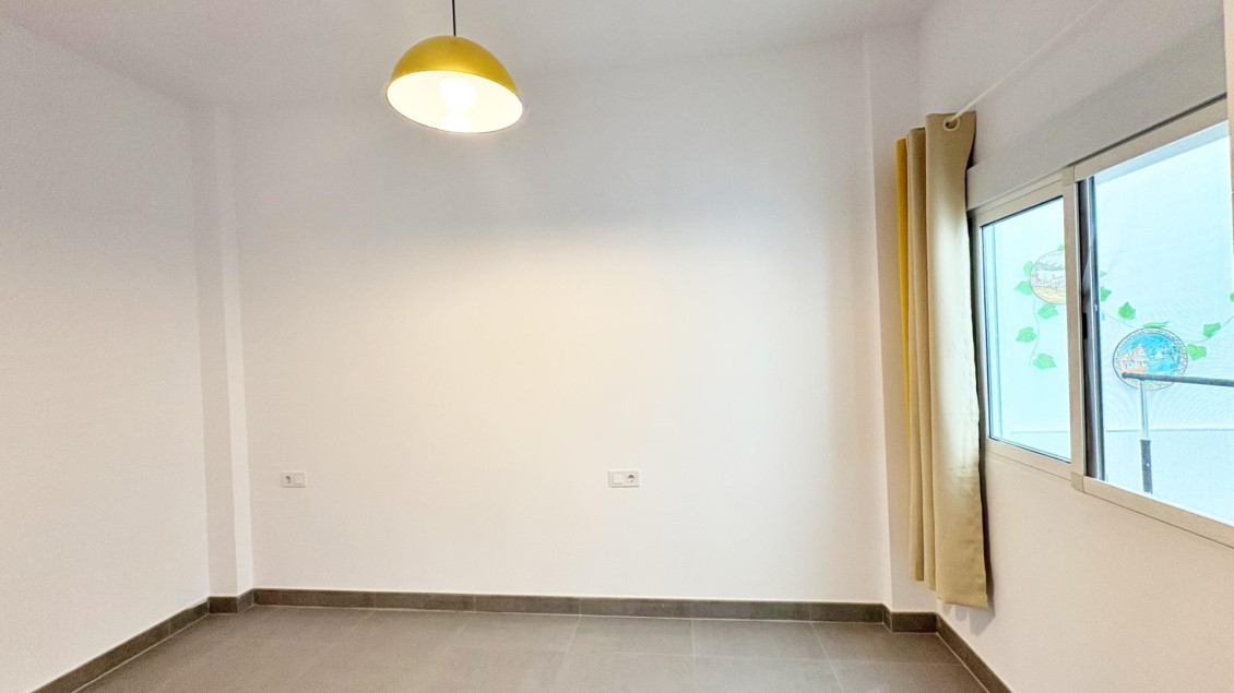 Revente - Planta baja - Alicante - Carolinas bajas