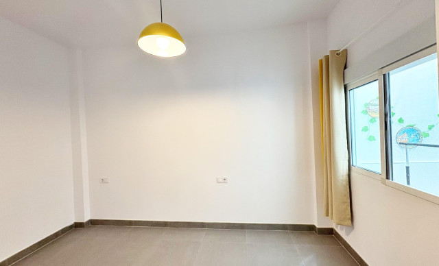 Revente - Planta baja - Alicante - Carolinas bajas