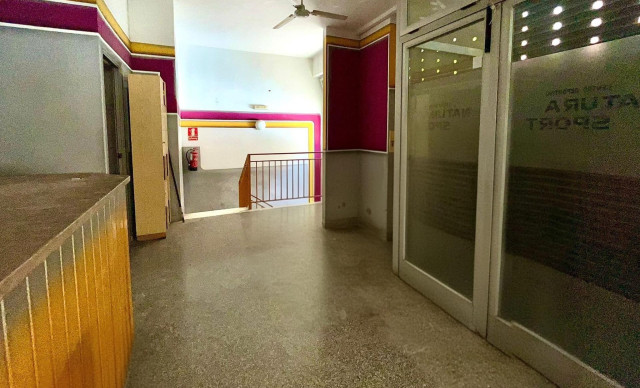 Revente - Local comercial - Elche - Corazon de Jesus