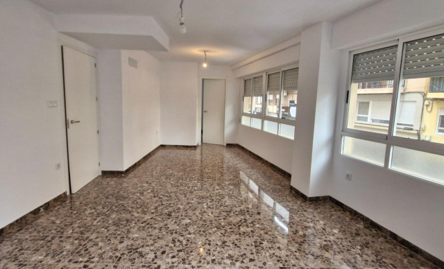 Revente - Entresuelo - Elche - Altabix