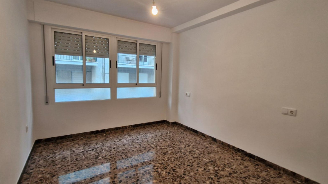 Revente - Entresuelo - Elche - Altabix