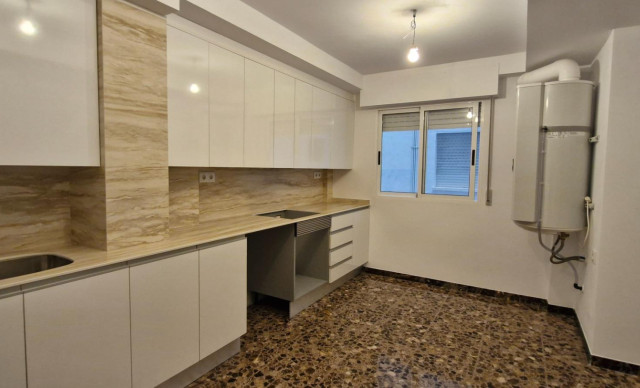 Revente - Entresuelo - Elche - Altabix