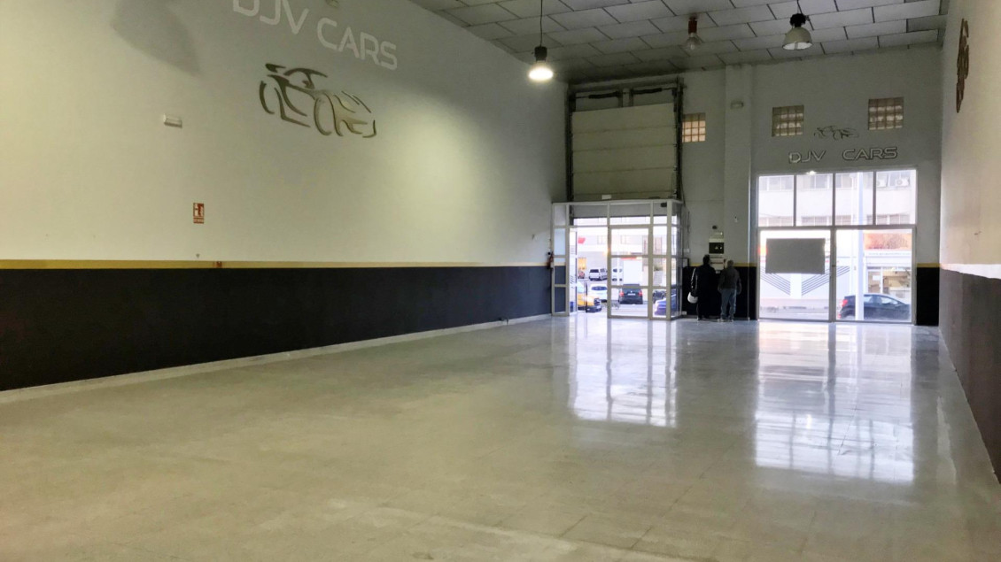 Alquiler a largo plazo - Nave industrial - Elche - Cortes valencianas