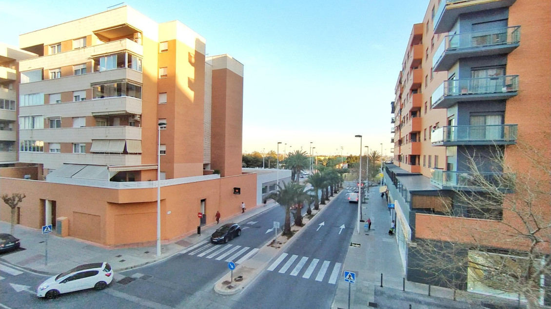 Alquiler a largo plazo - Piso - Elche - Universidad - Ciudad deportiva