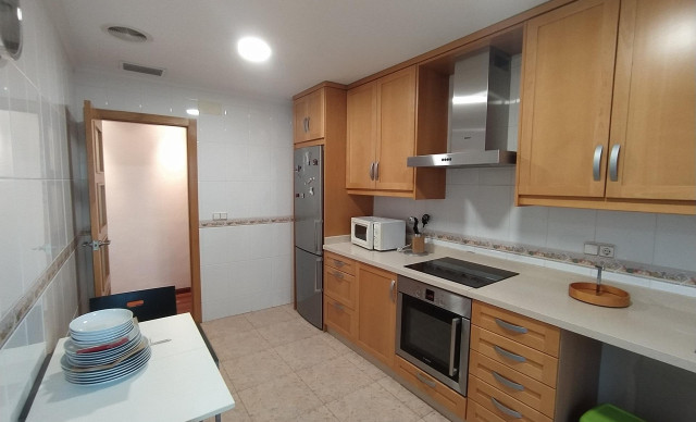 Alquiler a largo plazo - Piso - Elche - Universidad - Ciudad deportiva