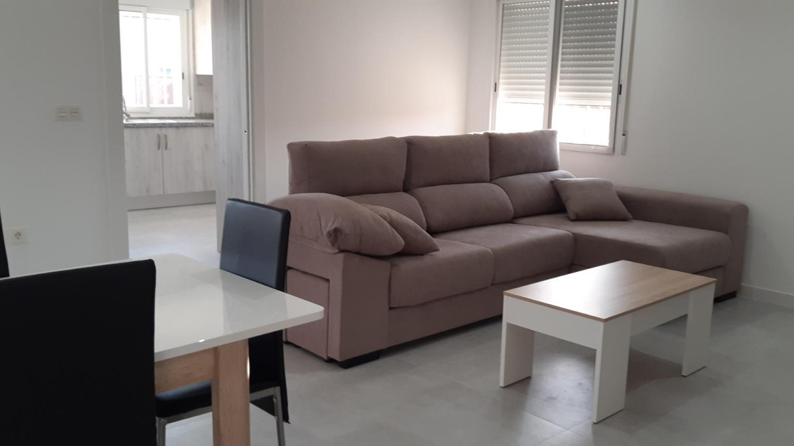 Alquiler a largo plazo - Chalet - Elche pedanias - Algoda