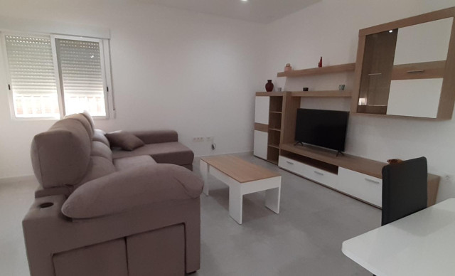 Alquiler a largo plazo - Chalet - Elche pedanias - Algoda